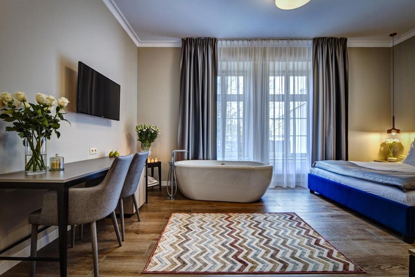 Joyinn Aparthotel Wroclaw Exterior photo