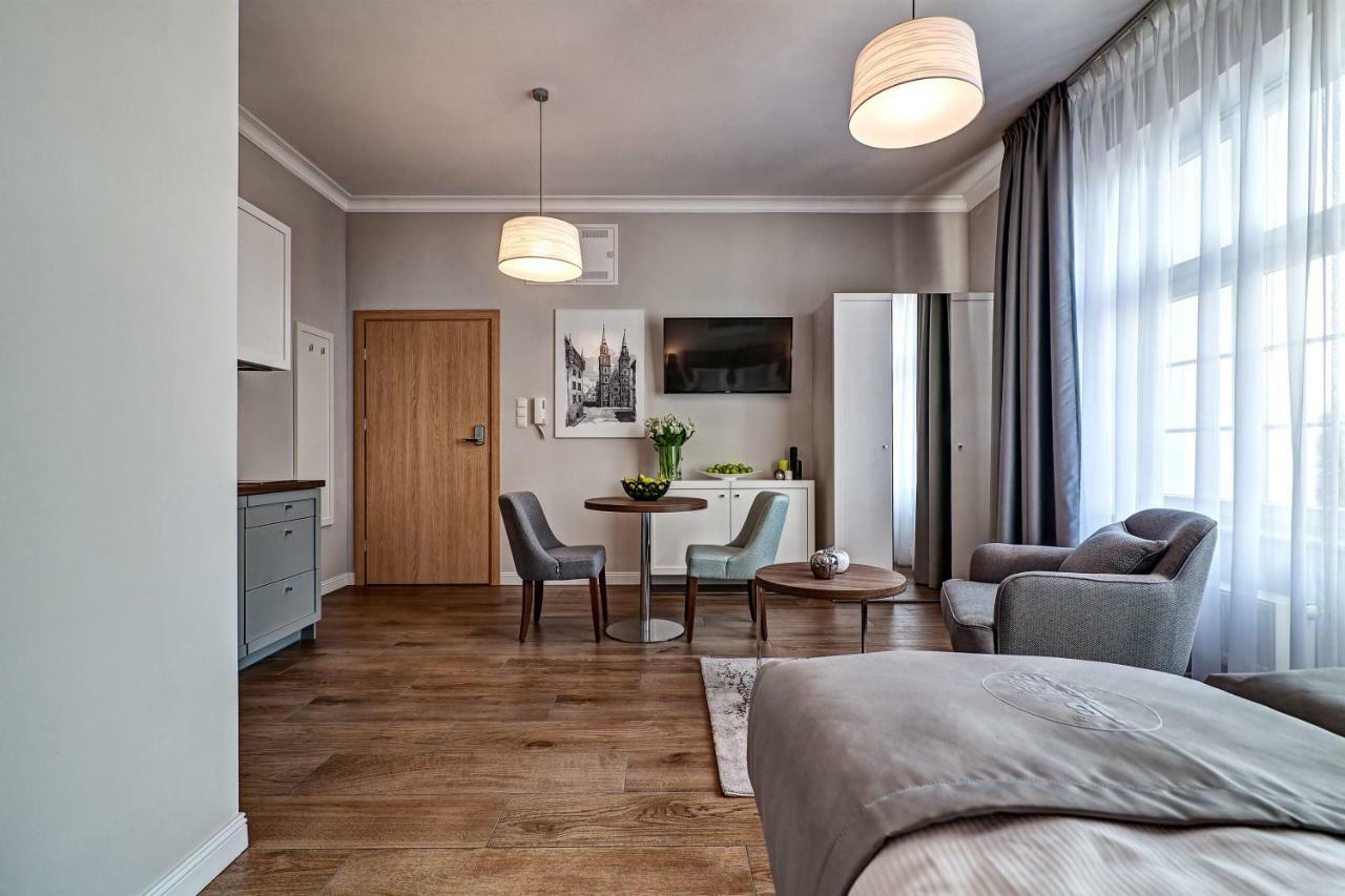 Joyinn Aparthotel Wroclaw Exterior photo